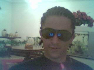 lui c yassine c mon meilleure pote il dechire ncp reste commetu é peace